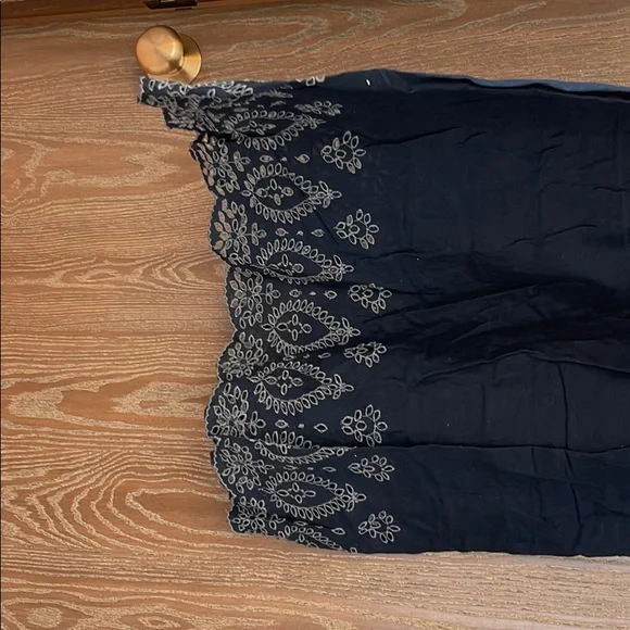 Sundress - Picture 2 of 5